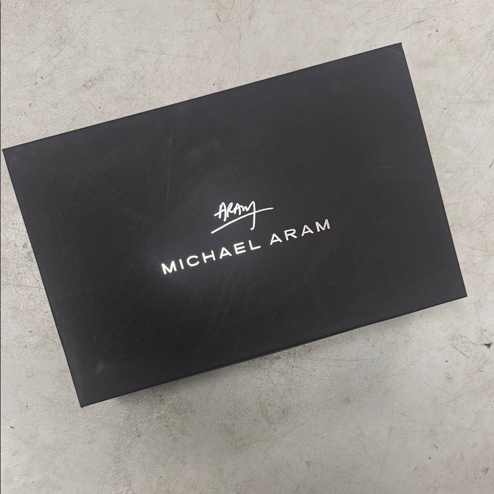 Michael Aram Black and White Gift Box Large Marble Inside Dust Bag - LIKE NEW